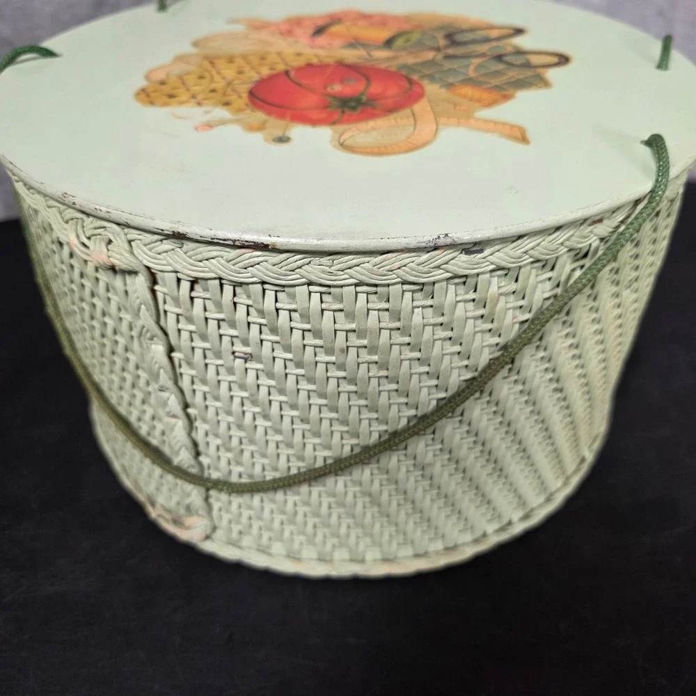 Princess 1950's Vintage Wicker Round Sewing Basket Lid Green Fair Retro Grandma